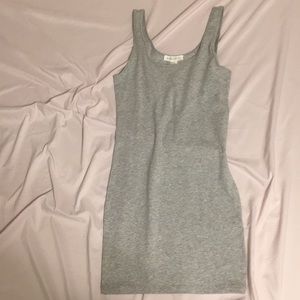 super cute plain dress!